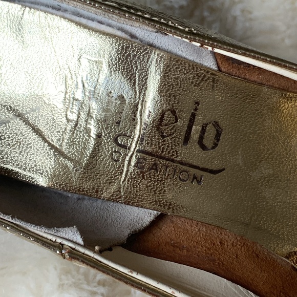 Vintage metallic gold leather pointed toe pumps 7 - Picture 15 of 15